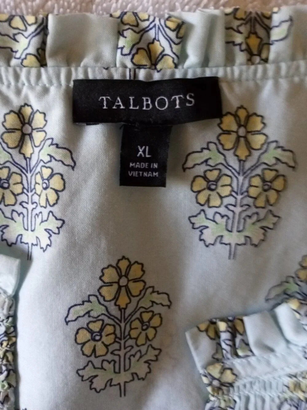 Talbots- Blouse - Picture 2 of 3